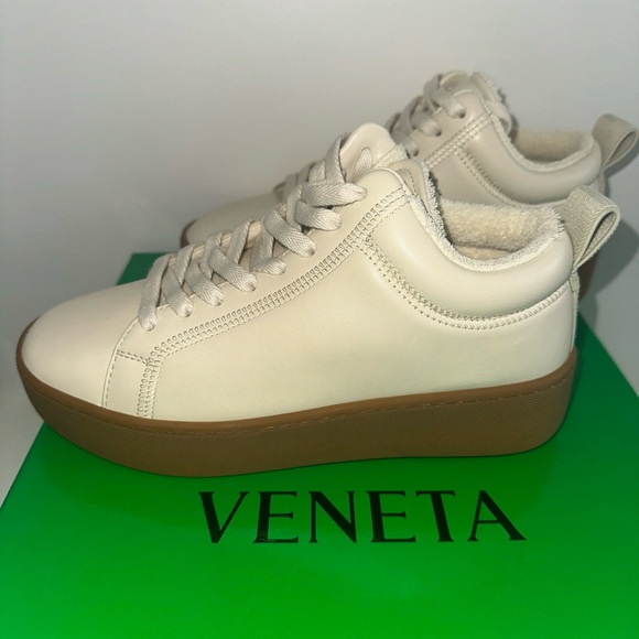 Bottega Veneta Quilt Sneaker Lagoon Nappa NWB 37 1/2 - Picture 4 of 7